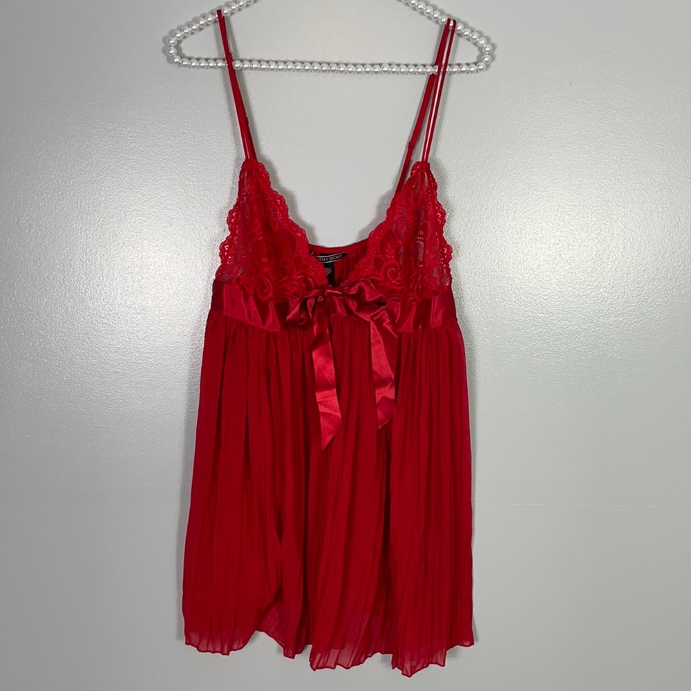 Victoria’s Secret red lace chemise bow babydoll lingerie size large